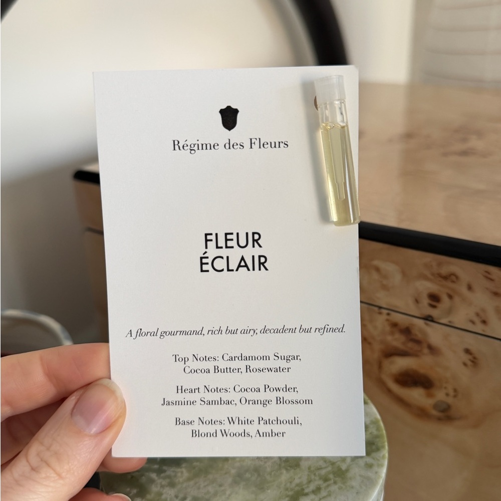 Régime des Fleurs Fleur Éclair Perfume Sample